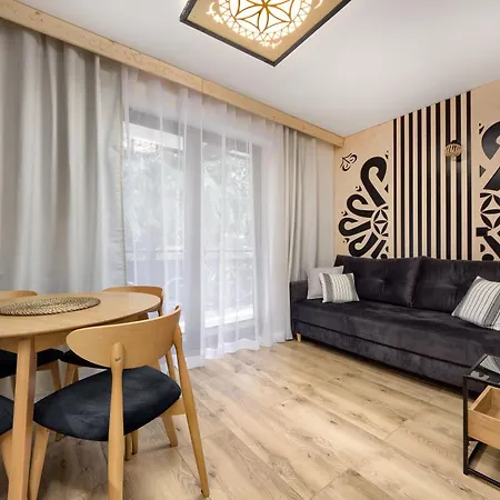 Aparthotel Kubinca 73 *